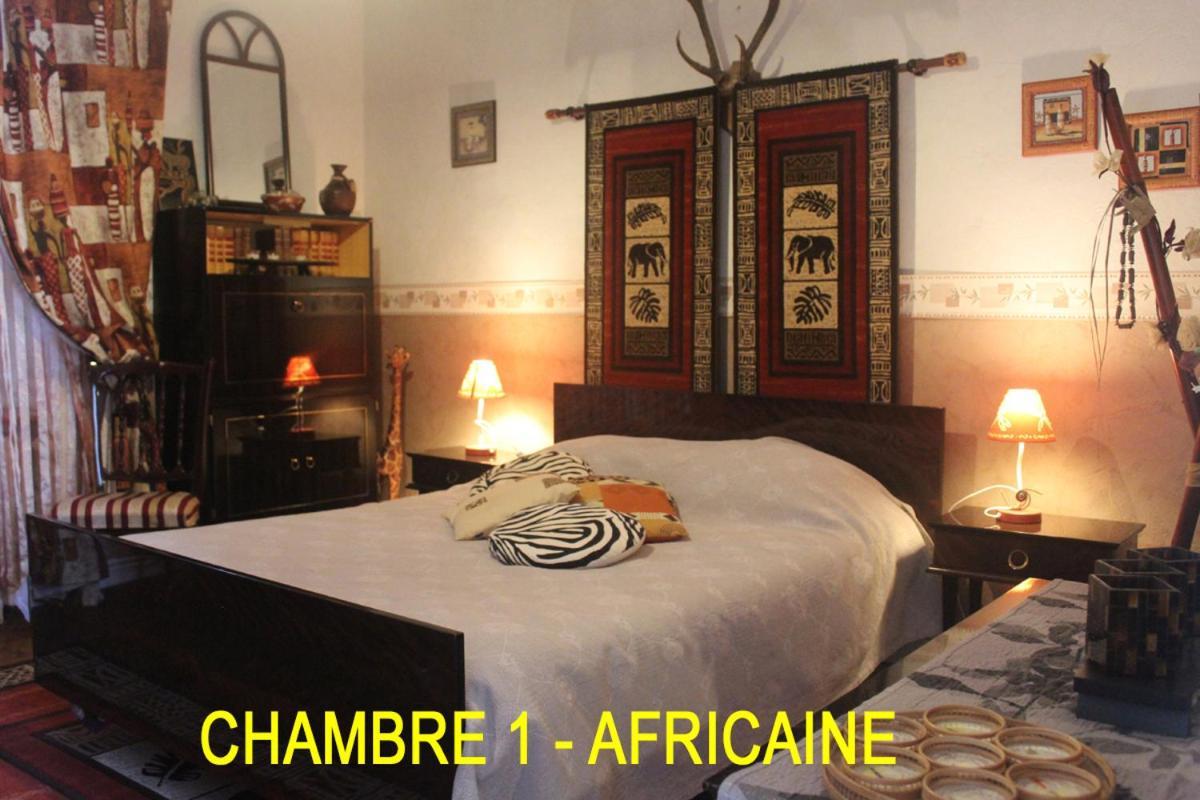 Chez Martine Et Bernard Bed & Breakfast Saint-Vincent-Sterlanges ภายนอก รูปภาพ