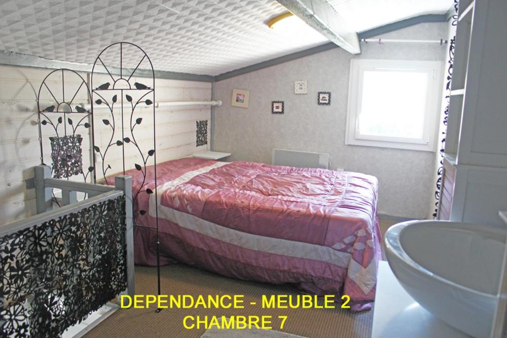 Chez Martine Et Bernard Bed & Breakfast Saint-Vincent-Sterlanges ภายนอก รูปภาพ